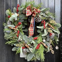 Festive Door Wreath Number 5 